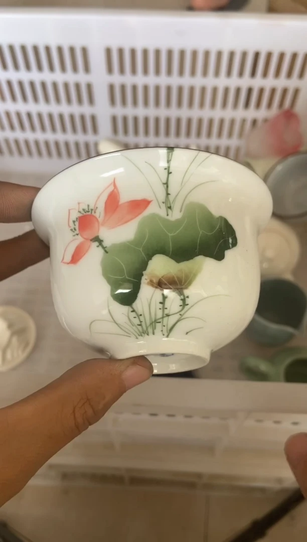 杯无运费险有瑕疵的有点脏介意勿拍