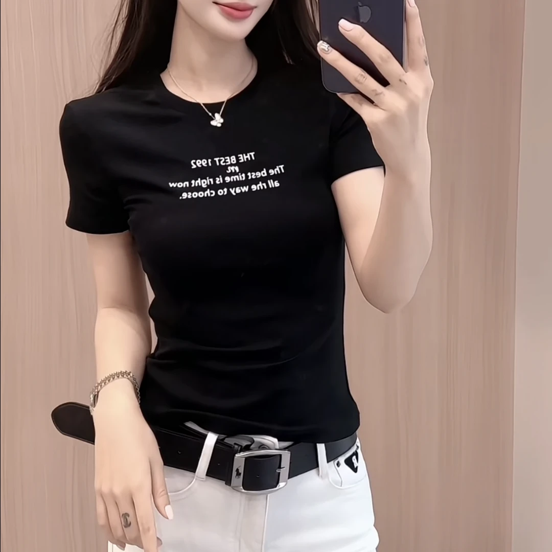 新款欧货时尚潮流显瘦青春百搭休闲气质衫