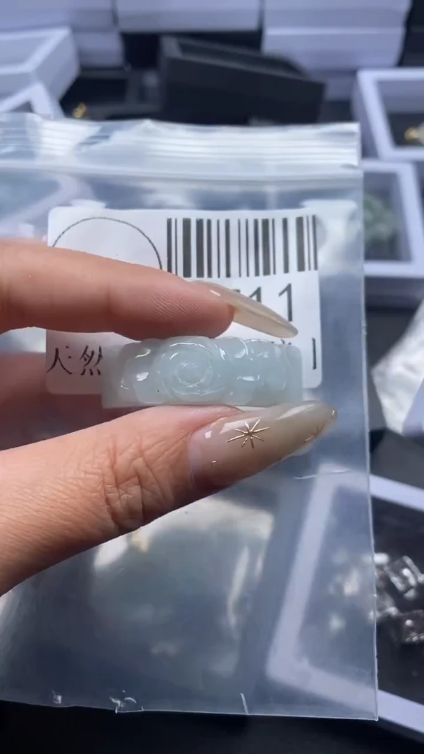 颈饰未镶嵌翡翠2711