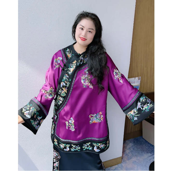新中式圆领斜襟重工刺绣中国风太太服女紫色
