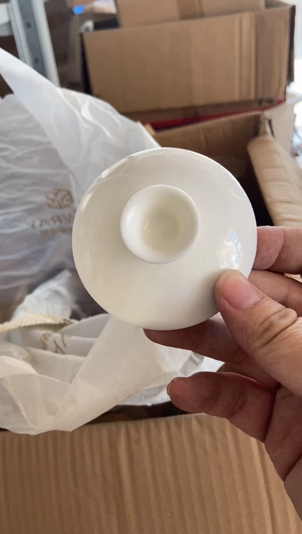杯无运费险有瑕疵的摄影的产品有使用过的痕迹有点脏介意勿拍