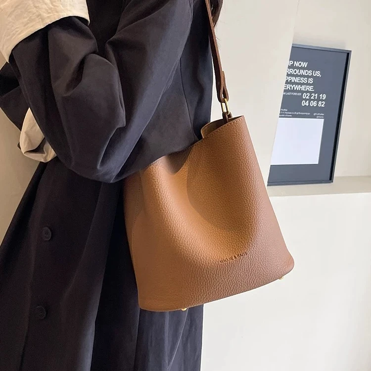 【小皮匠】2024经典单肩包大容量贵妇气质百搭 牛皮  L-1902