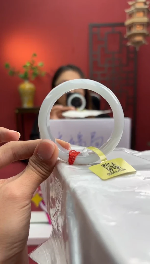 未镶嵌手镯翡翠翡翠手镯