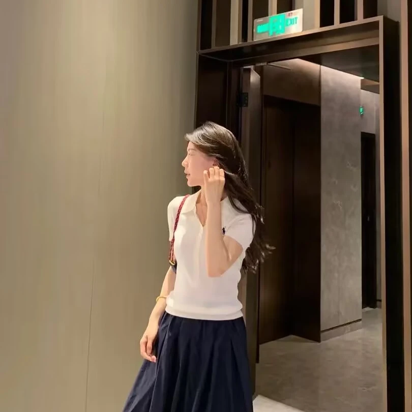 T2355 小马短袖~刺绣休闲六排扣修身短款polo领上衣