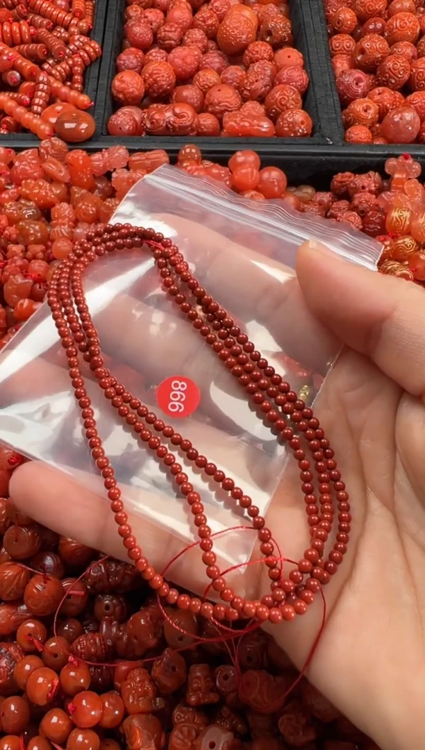 【闪购商品】南红玛瑙颈饰未镶嵌1