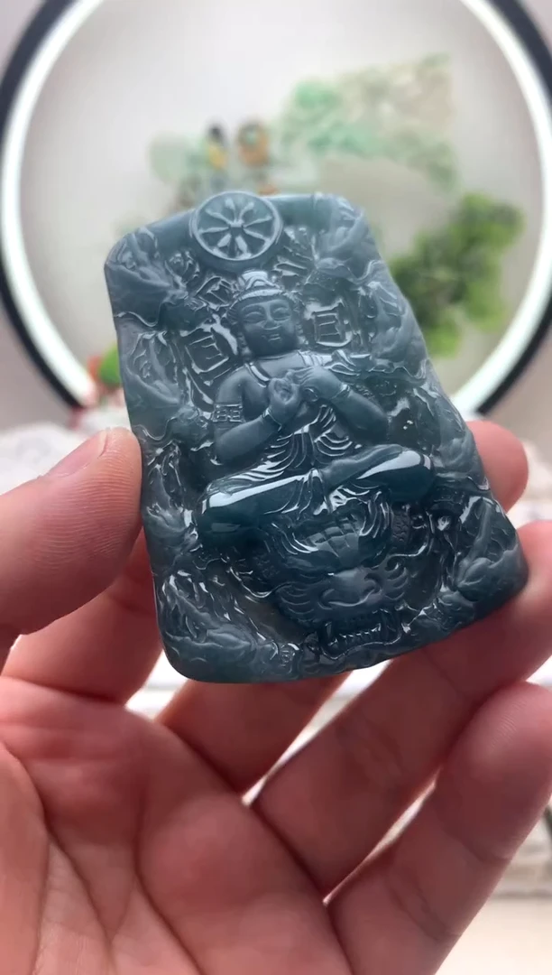 颈饰未镶嵌翡翠大势至