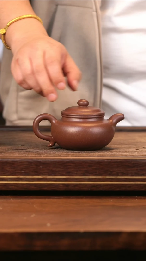茶壶紫砂底槽青仿古