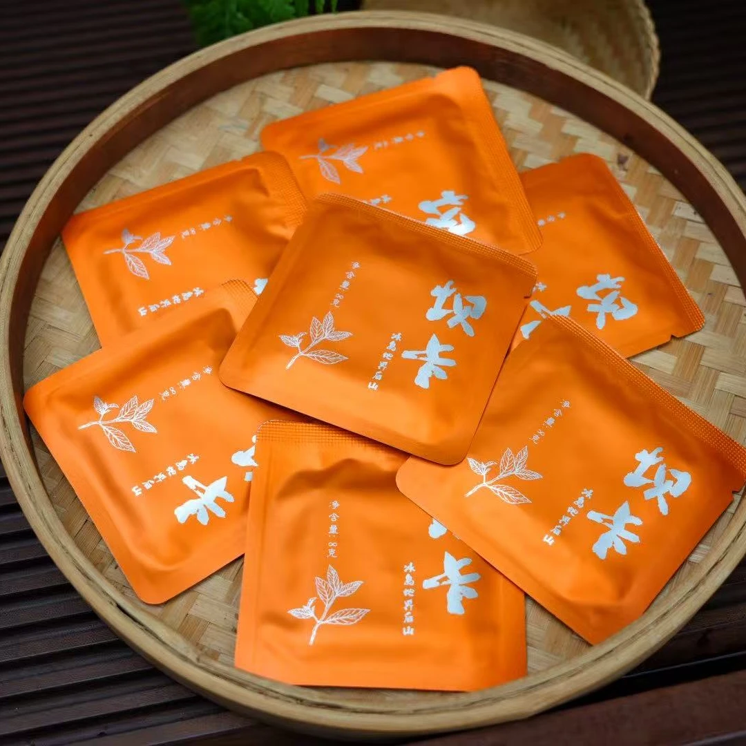 2025年8克坝卡饼干生茶200克装茶叶