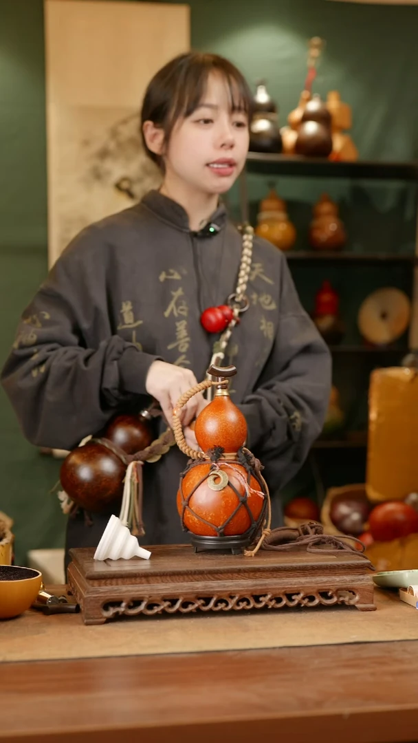 208号精品天然大漆酒葫芦一物一拍~