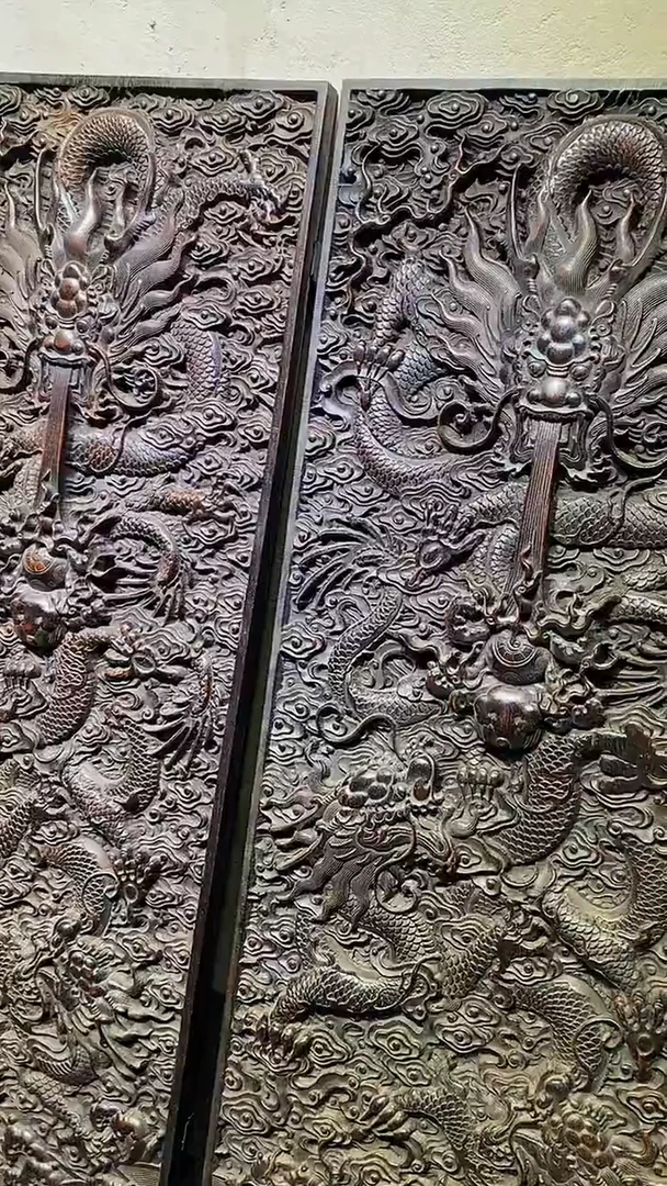 木紫檀雕刻一物一拍
