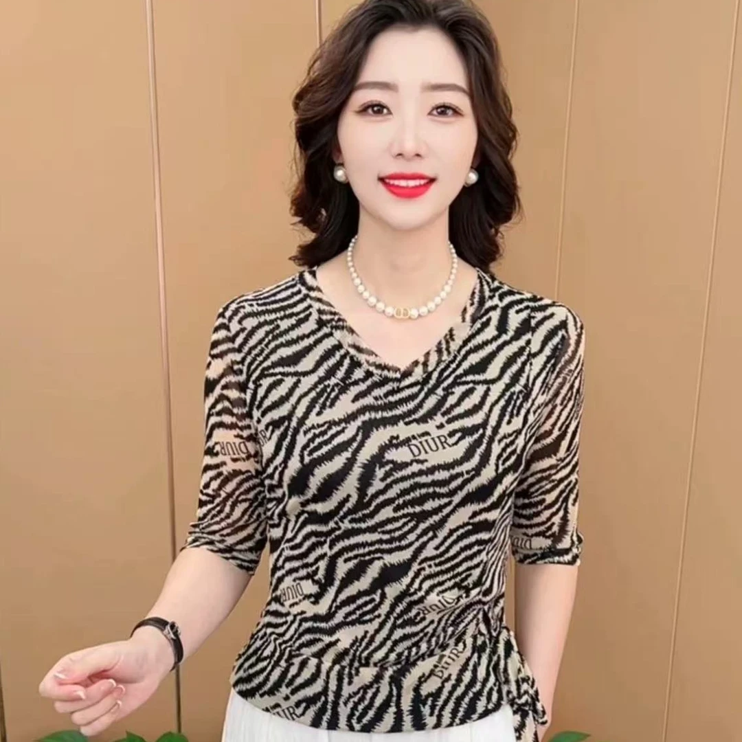 法式印花长袖T恤打底衫女秋季新款内搭气质显瘦时髦上衣舒适小衫