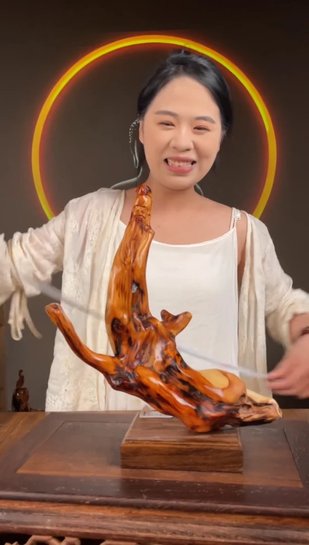 【闪购商品】柏木（崖柏）手工摆件,先抢先得!144