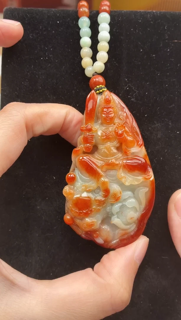 颈饰未镶嵌翡翠牌子