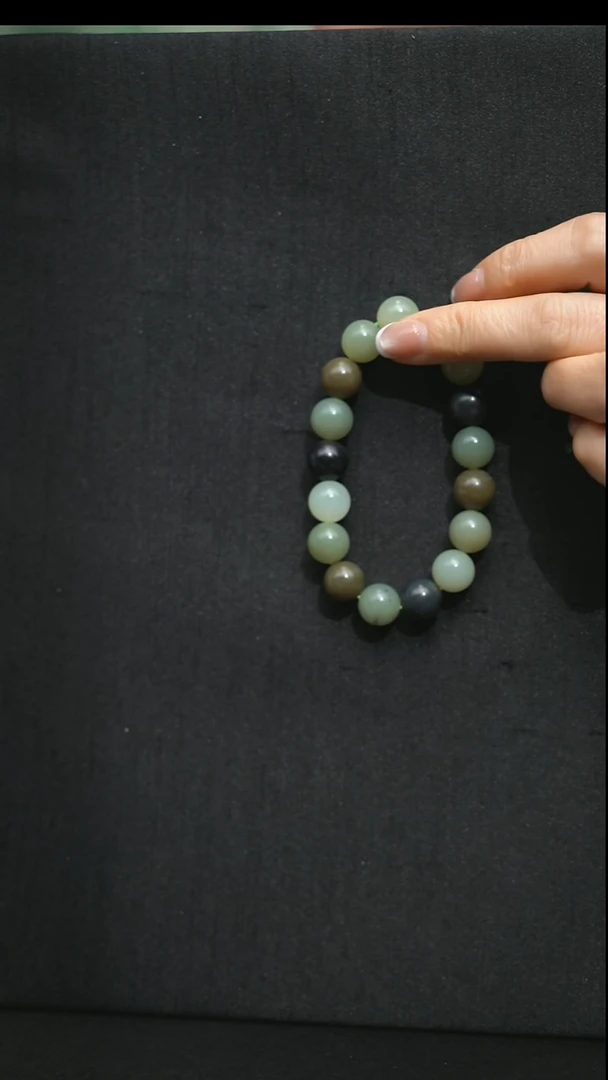 未镶嵌手链和田玉未镶嵌 手链 和田玉