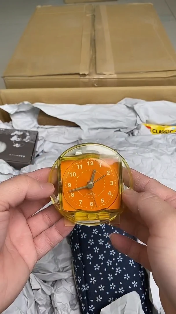 打****强日瓷回流摆件一个