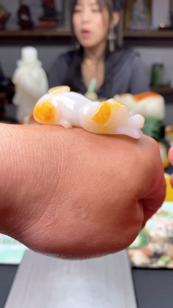 和田玉未镶嵌挂件旺旺来财