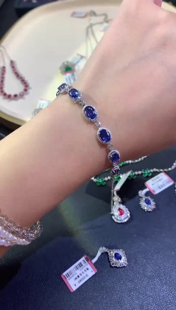 蓝宝石手链18K金镶嵌A508|16800