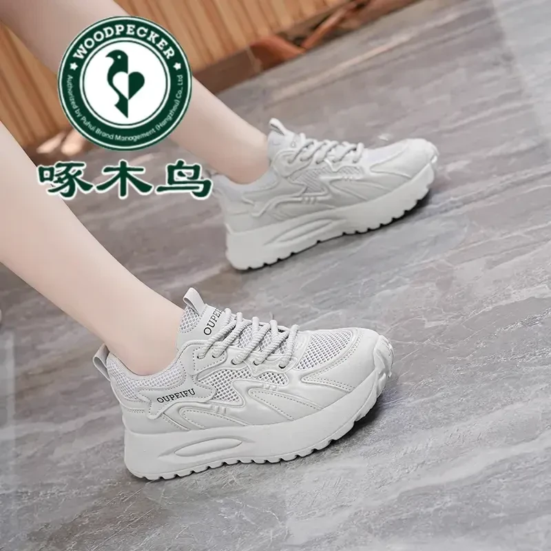 啄木鸟夏季新款网面运动鞋透气鞋子女款2025爆款厚底减震跑步鞋女