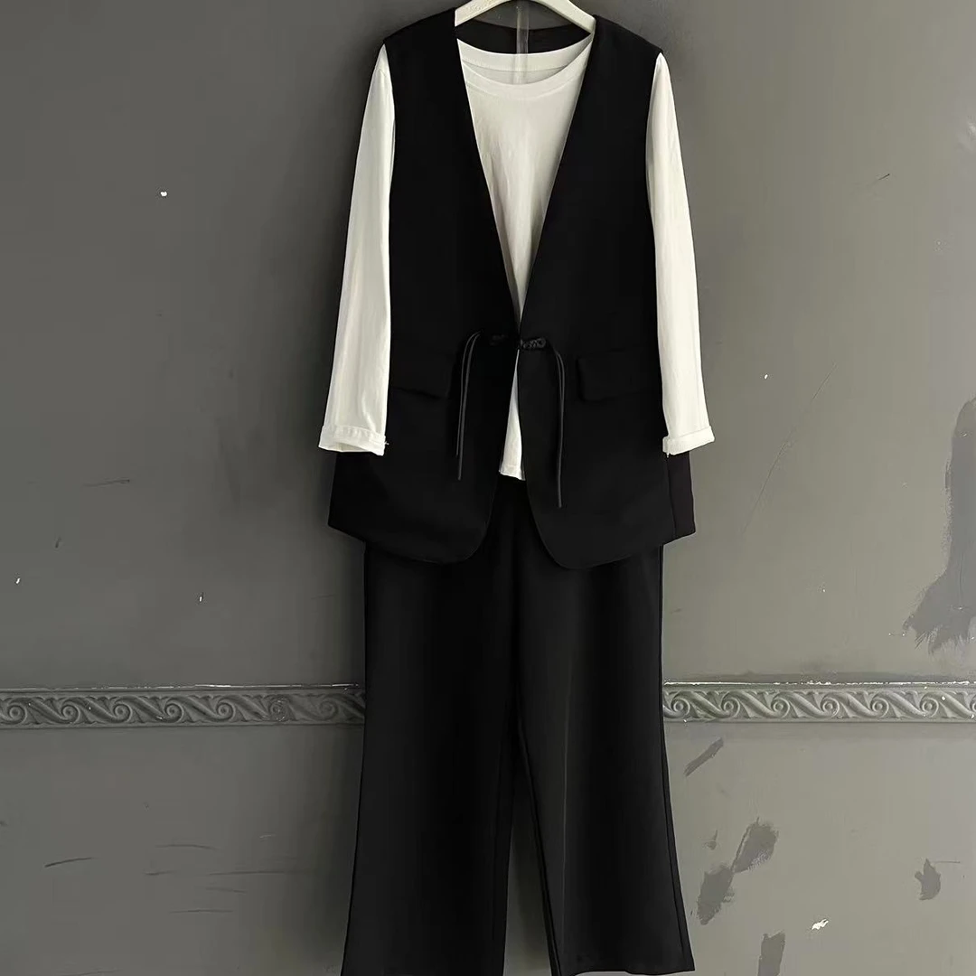 马甲修身型薄款盘扣马夹休闲时尚黑色气质百搭秋季宽松