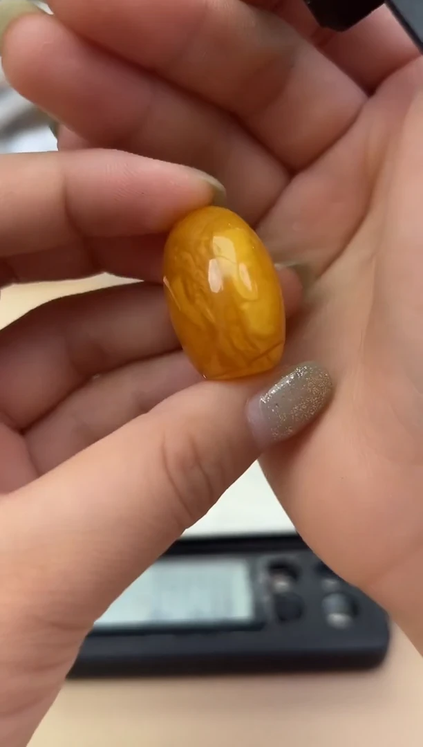未镶嵌蜜蜡裸石蜜蜡吊坠