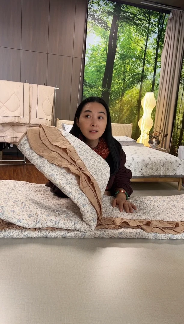 棉千夏兰床盖花边款单件230*250（无枕套）