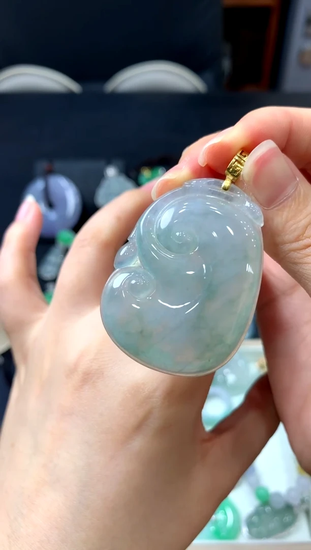 翡翠18K金镶嵌吊坠(不含链)挂件