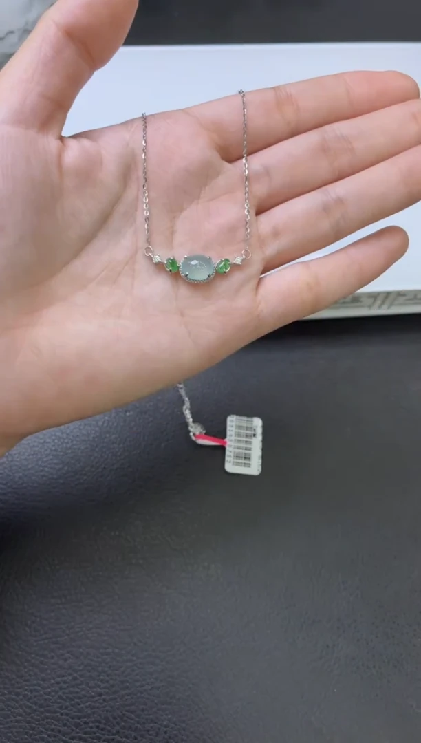 翡翠银S925镶嵌项链吊坠