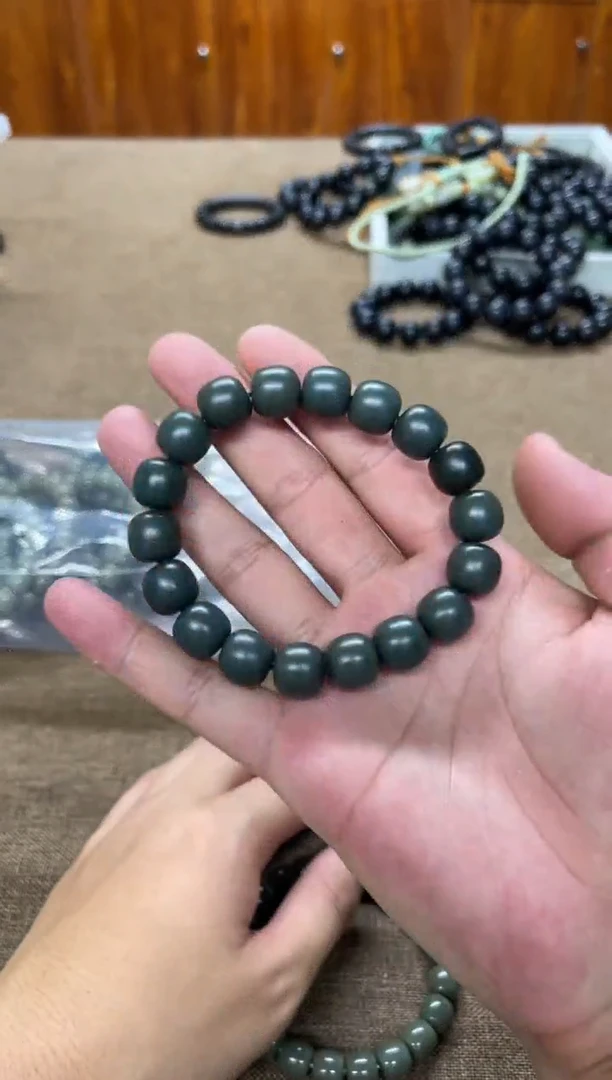 颈饰未镶嵌和田玉拍一发一多样性发货
