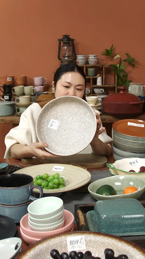 陶瓷B674 陶瓷磨砂盆一个微瑕