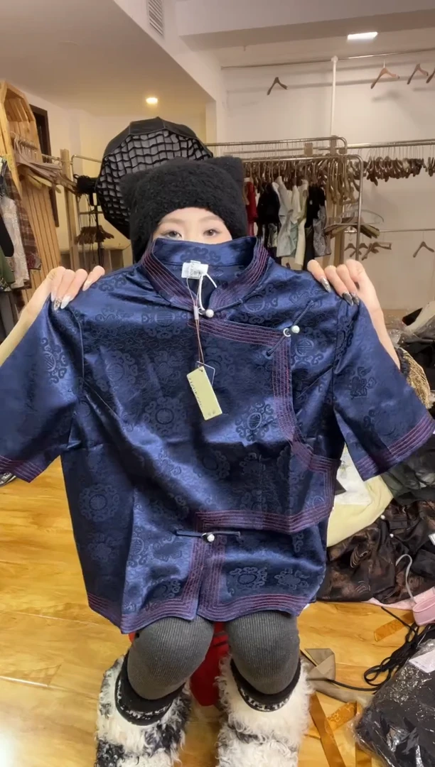 2XL码    125-135斤  半袖