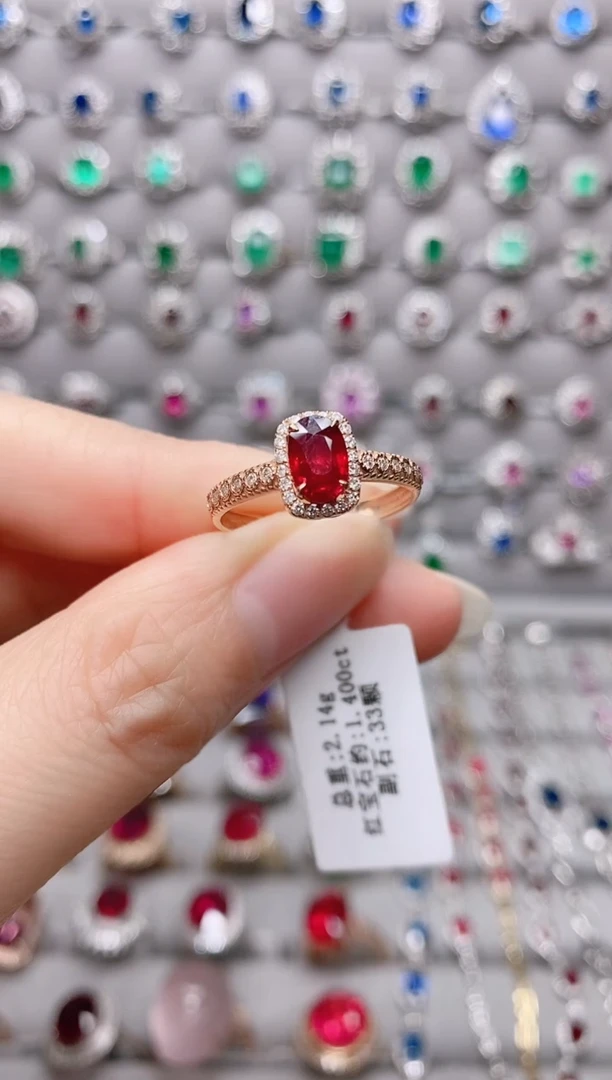 【闪购商品】红宝石18K金戒指18K金镶嵌.