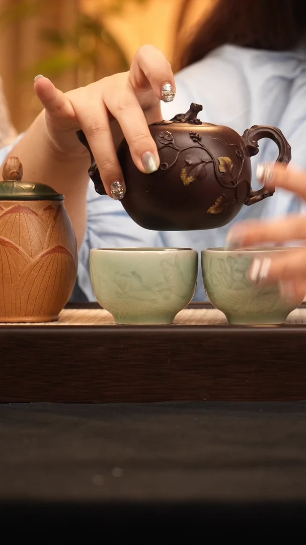 茶壶紫砂GJF松鼠葡萄 紫泥380cc-杯