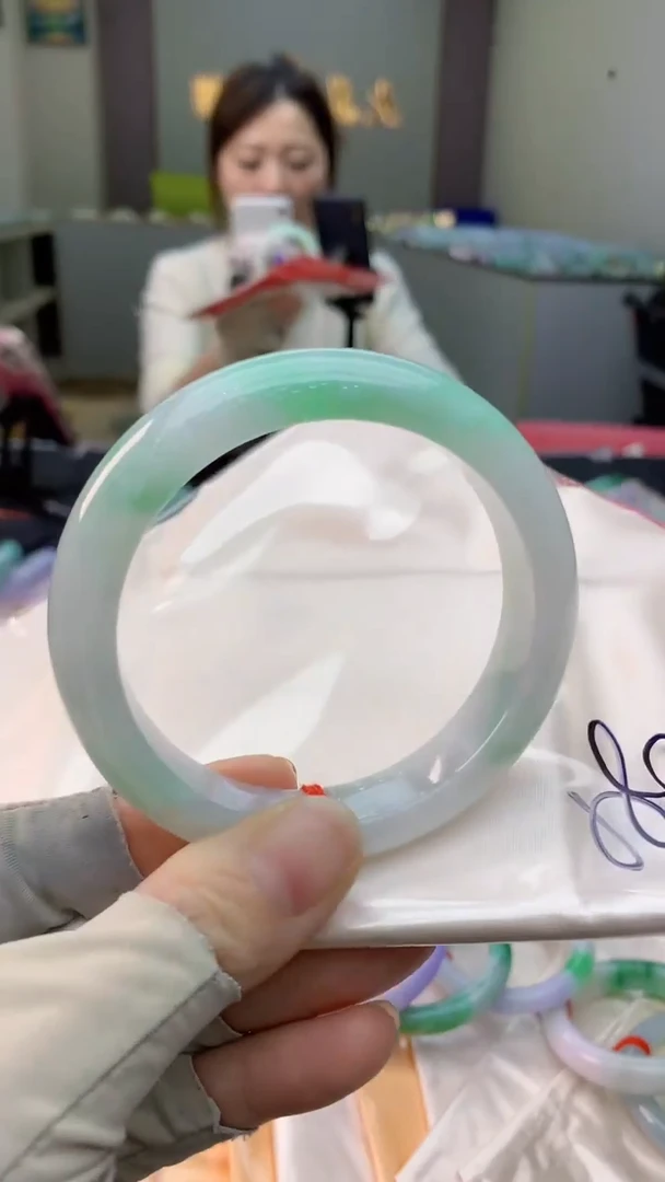 未镶嵌手镯翡翠0265976531