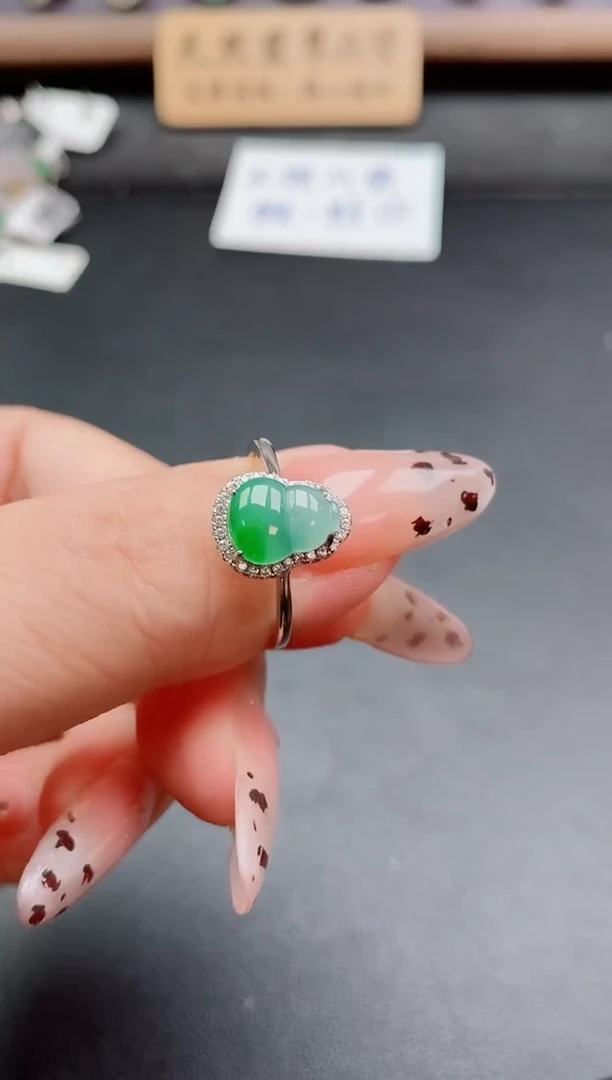 银S925镶嵌戒指翡翠1