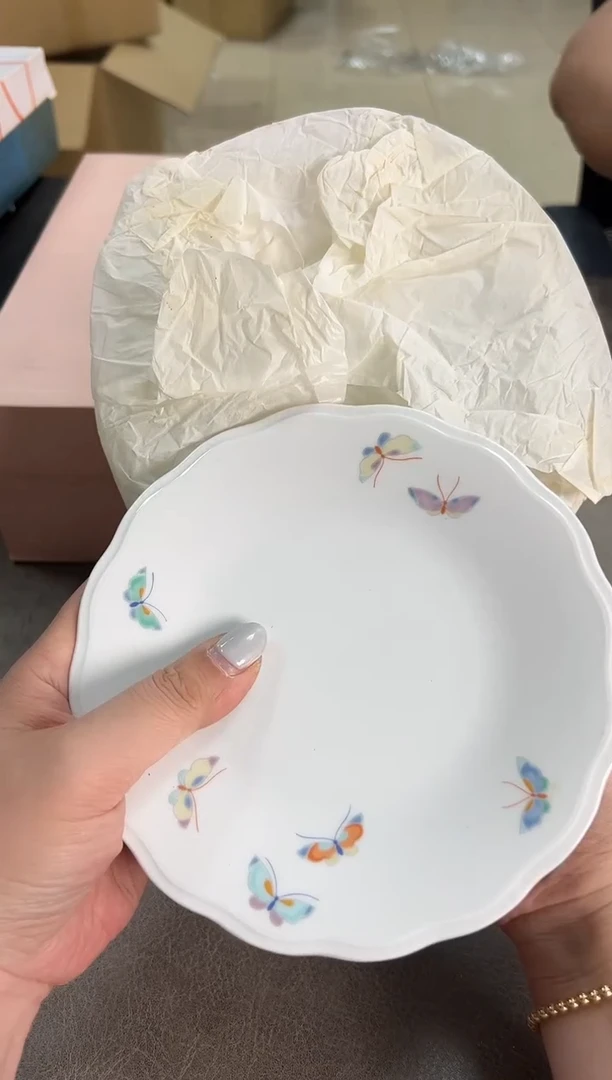 皮小桃瓷器 都是大漂亮