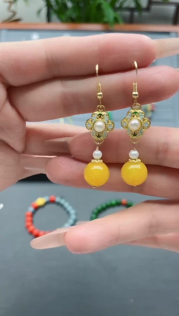 【闪购商品】玛瑙/玉髓耳饰银S925镀金镶嵌8830