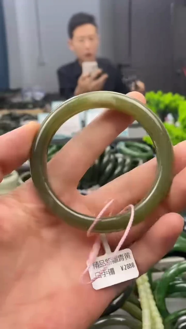 未镶嵌手镯和田玉59