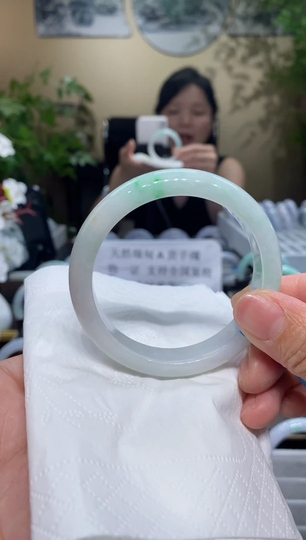 翡翠手镯未镶嵌翡翠54-55
