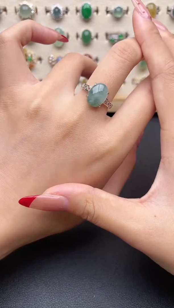 【闪购商品】翡翠戒指银S925镶嵌一物一证一礼盒