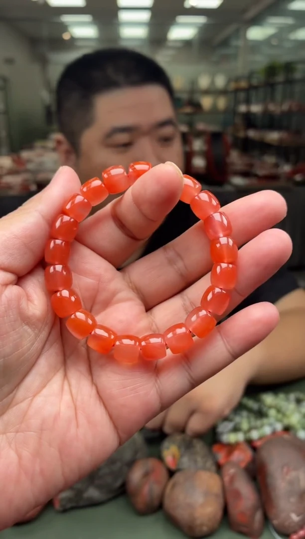 手串未镶嵌南红玛瑙单圈手串一条约9mm多样性发货