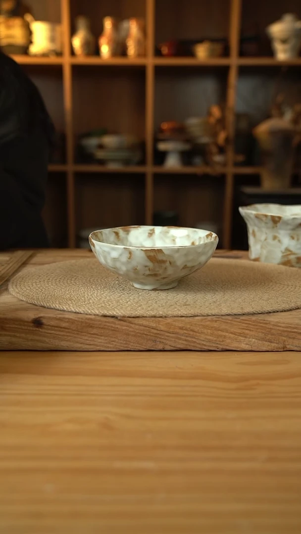 粉影系列的6英寸木子碗1个