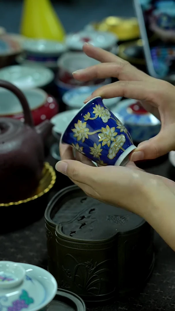 搬迁完毕 景德镇手绘茶具福利