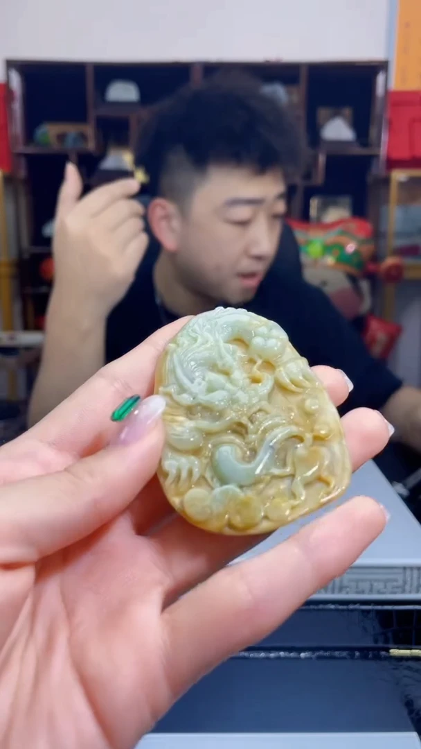 【闪购商品】翡翠吊坠(不含链)未镶嵌D12