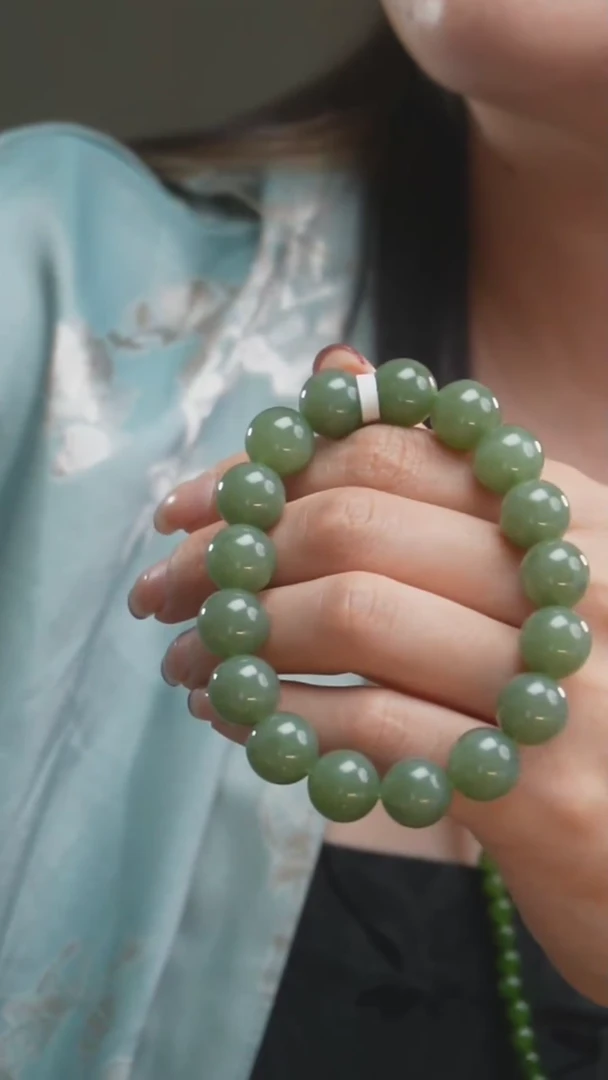 手串未镶嵌和田玉C14