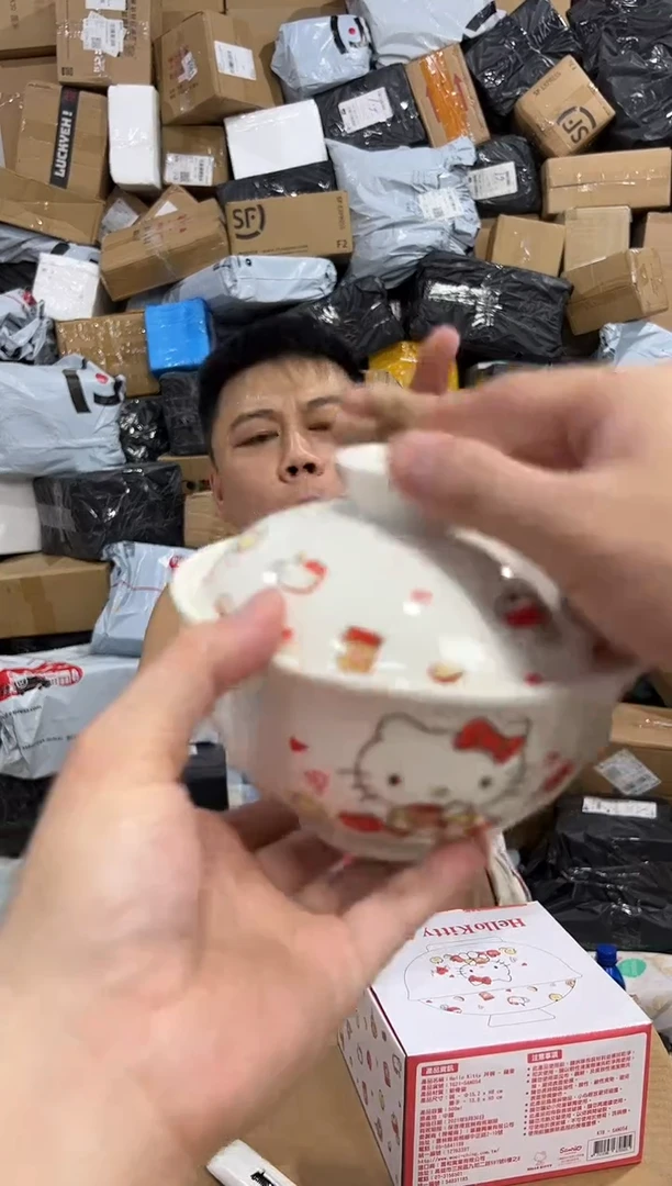 瓷片原盒kt猫带盖泡面碗