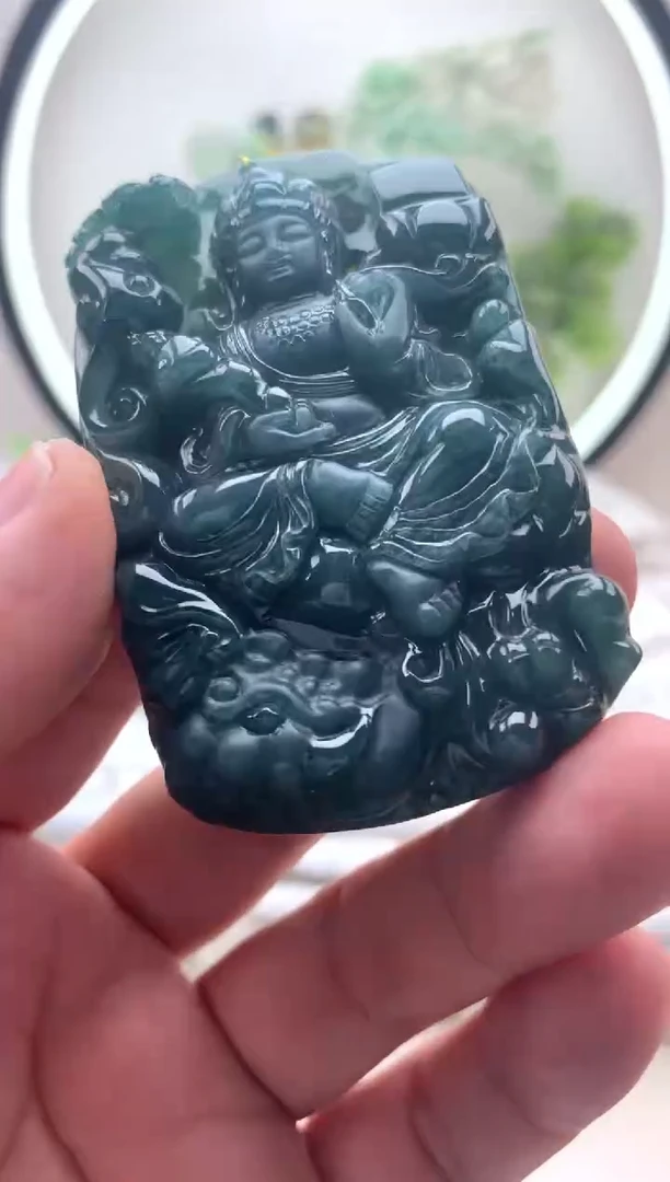 颈饰未镶嵌翡翠普贤