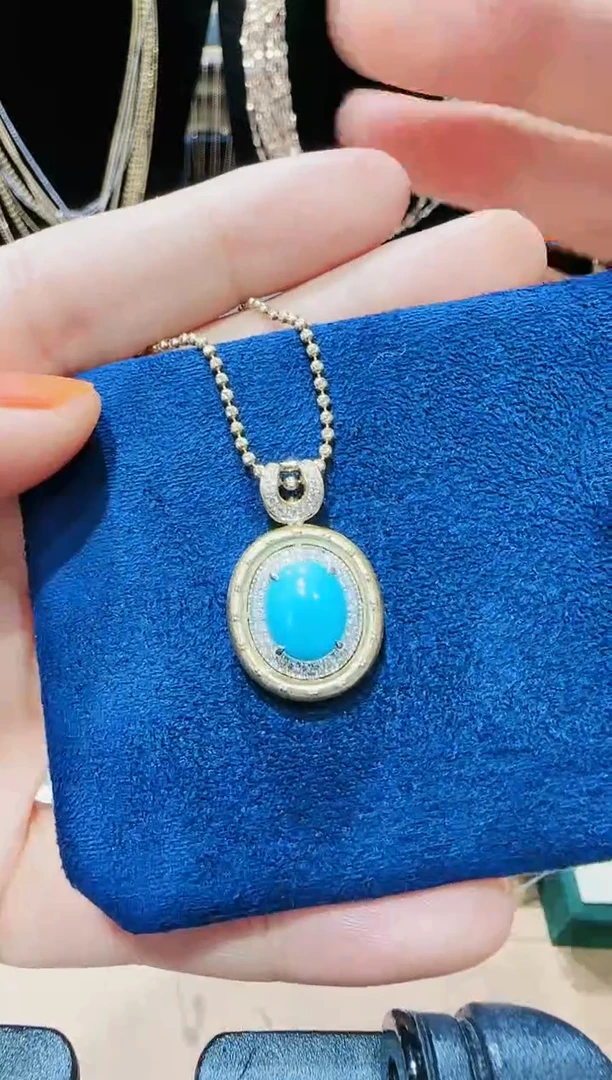 【闪购商品】钻石吊坠(不含链)18K金镶嵌钻石吊坠