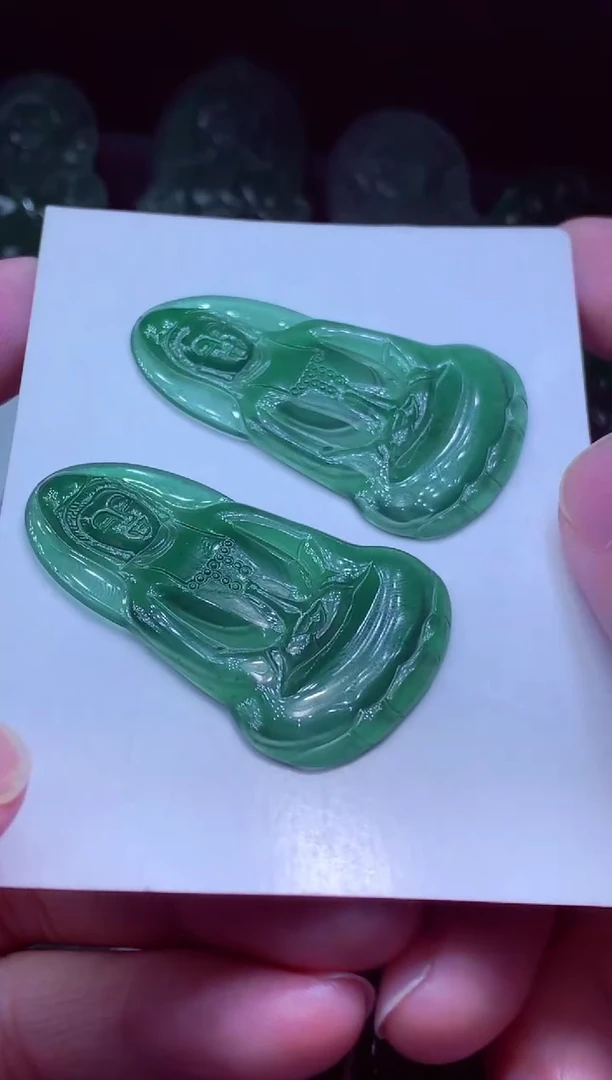 未镶嵌定制翡翠天然缅甸翡翠A货毛货多样性发货其一