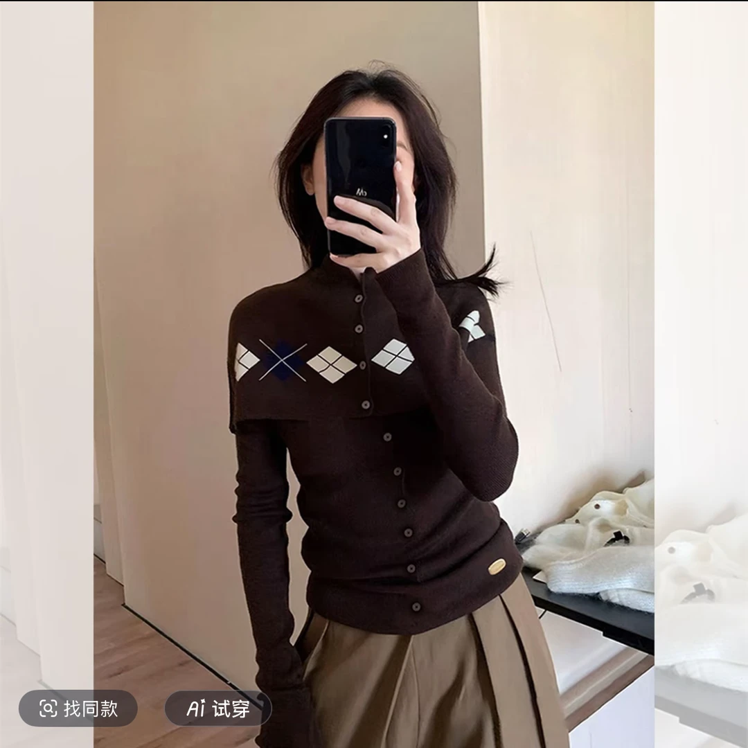 独特漂亮小衫棕色菱格斗篷两件套女装秋冬内搭针织衫洋气高贵上衣