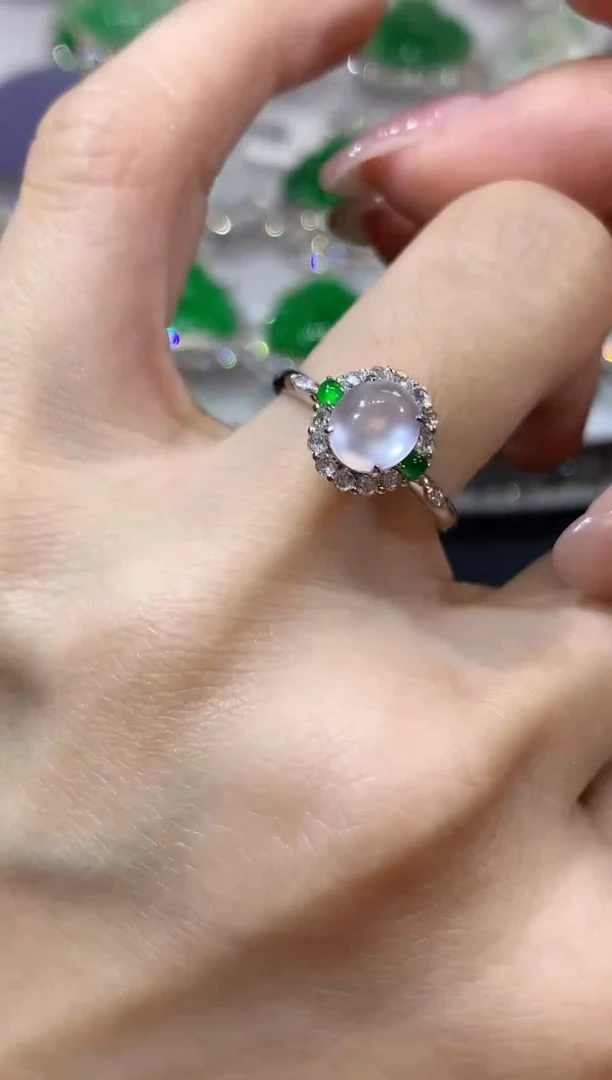 翡翠戒指18K金镶嵌C8一件